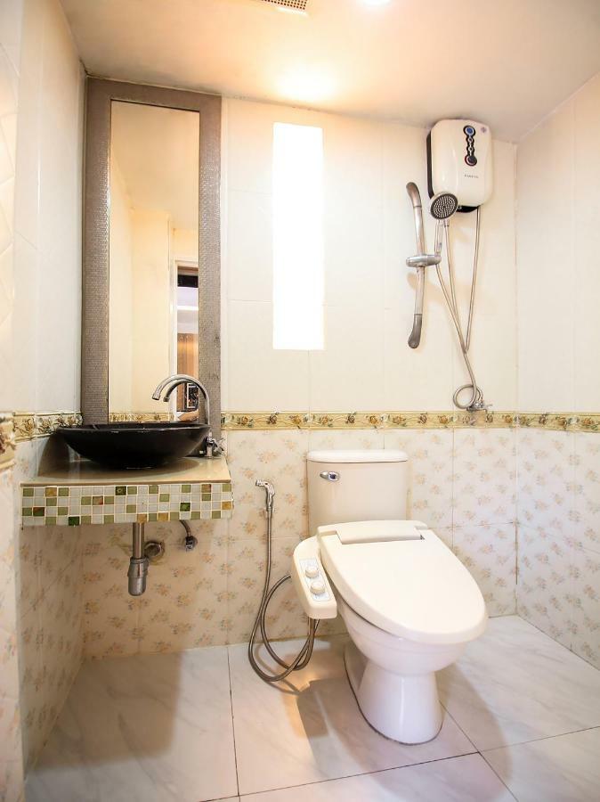 โอโย 271 เดอะ รีสอร์ต ร่มเกล้า Hotel กรุงเทพมหานคร ภายนอก รูปภาพ